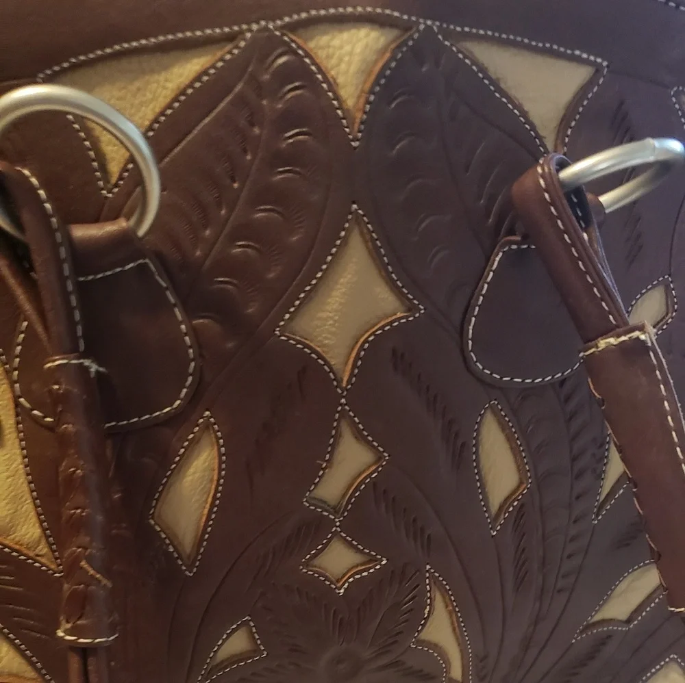 Gabriel's genuine leather purse